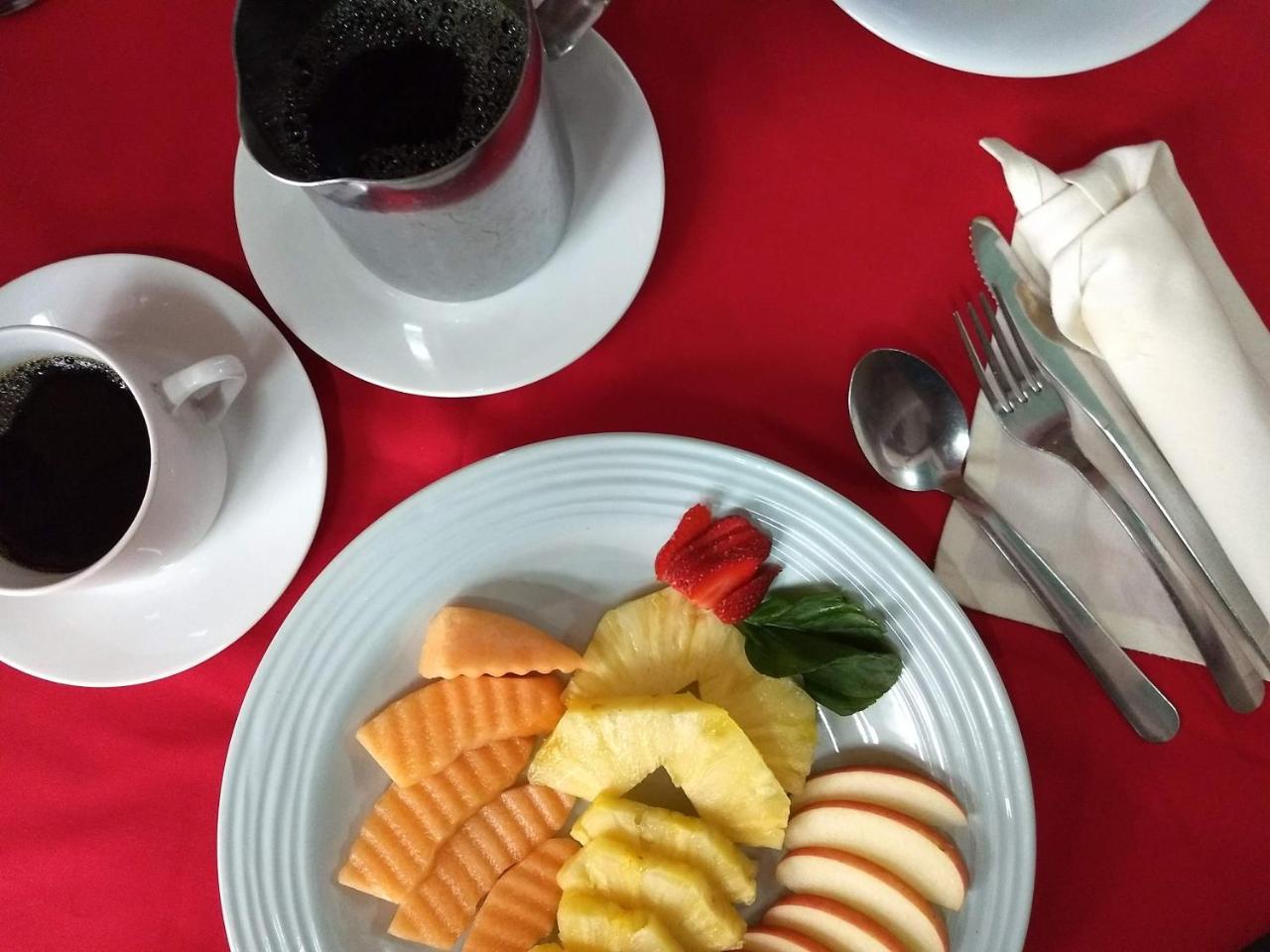 Bed and Breakfast Give House Гватемала Экстерьер фото
