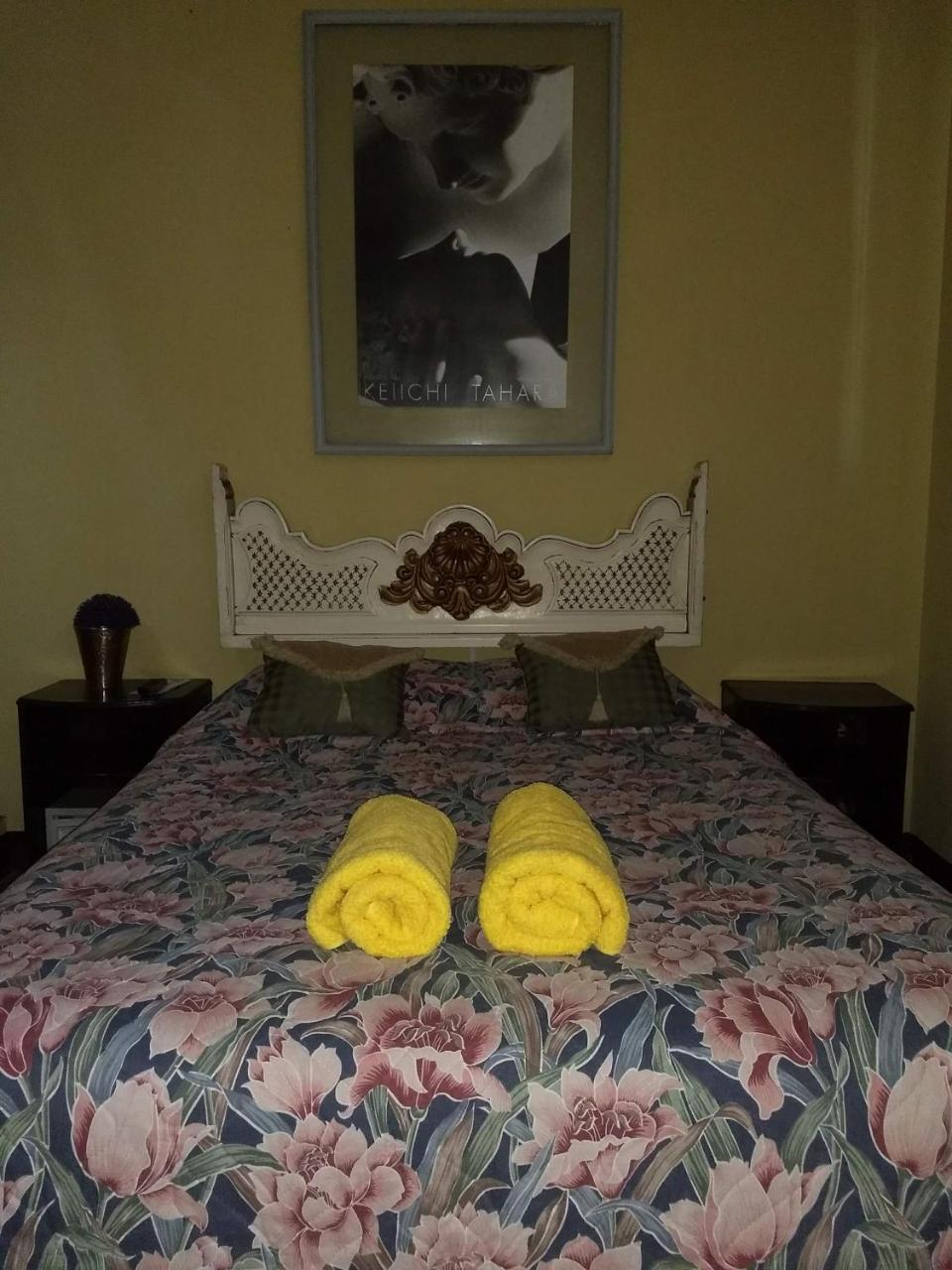 Bed and Breakfast Give House Гватемала Экстерьер фото