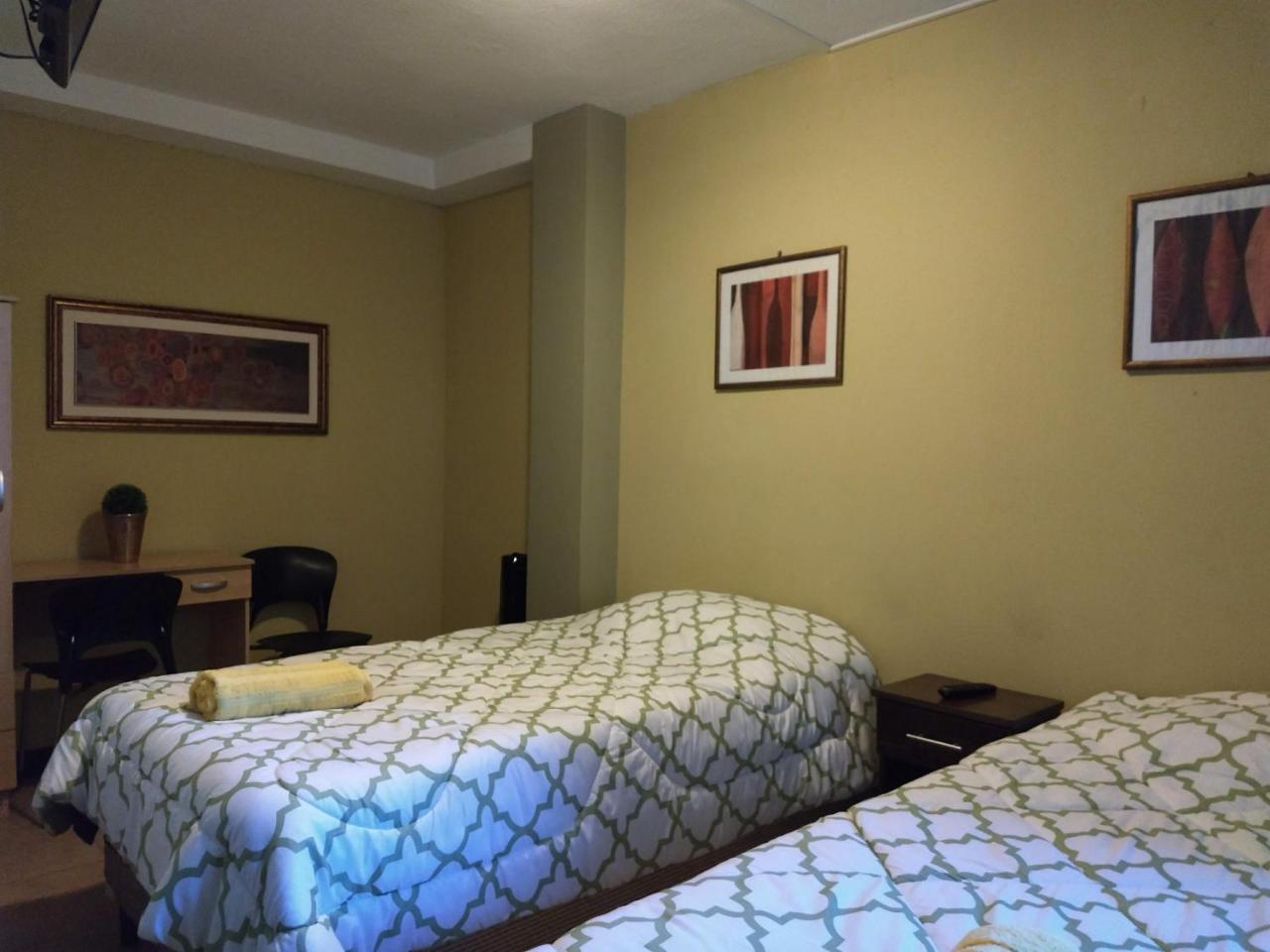 Bed and Breakfast Give House Гватемала Экстерьер фото